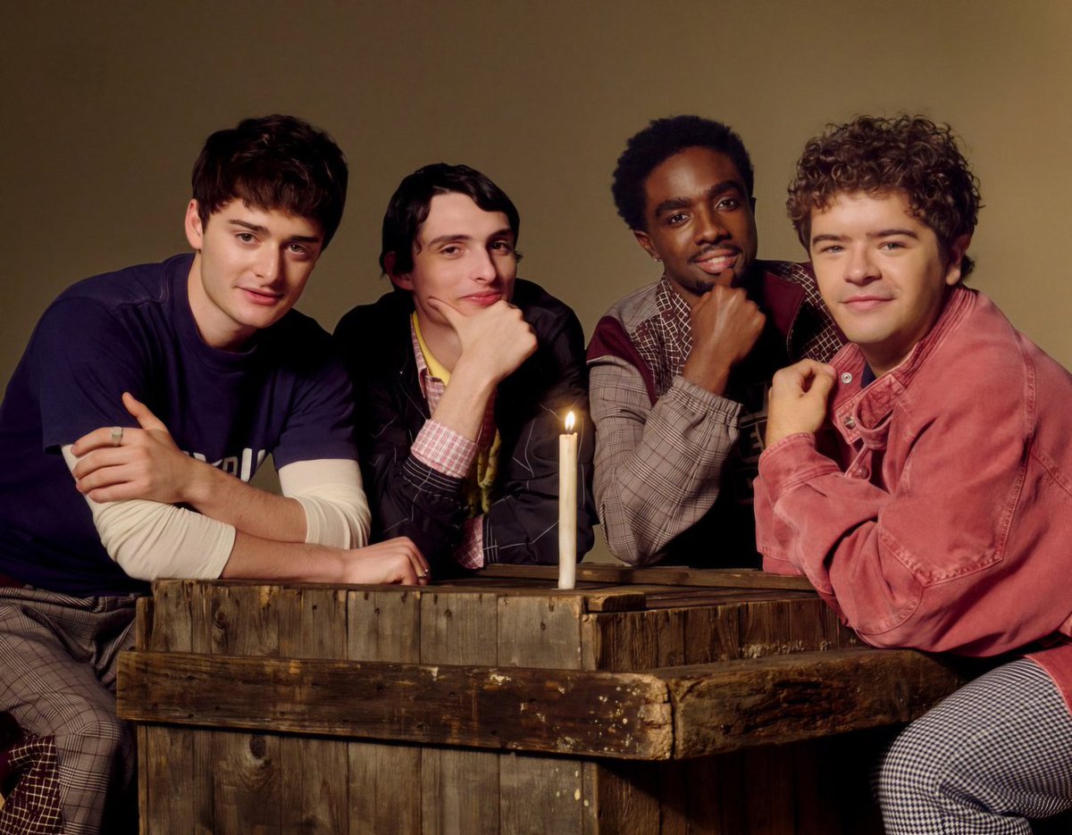 Stranger Things Memes tweet media