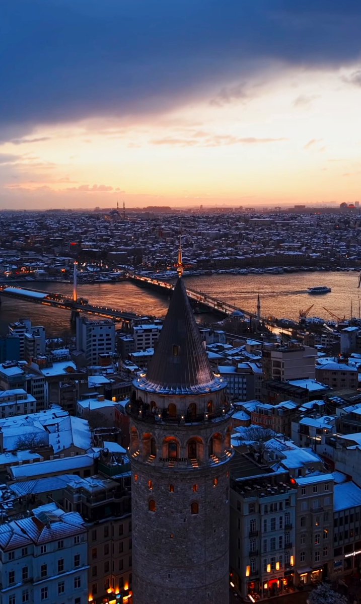 Galata &amp; İstanbul ❄️