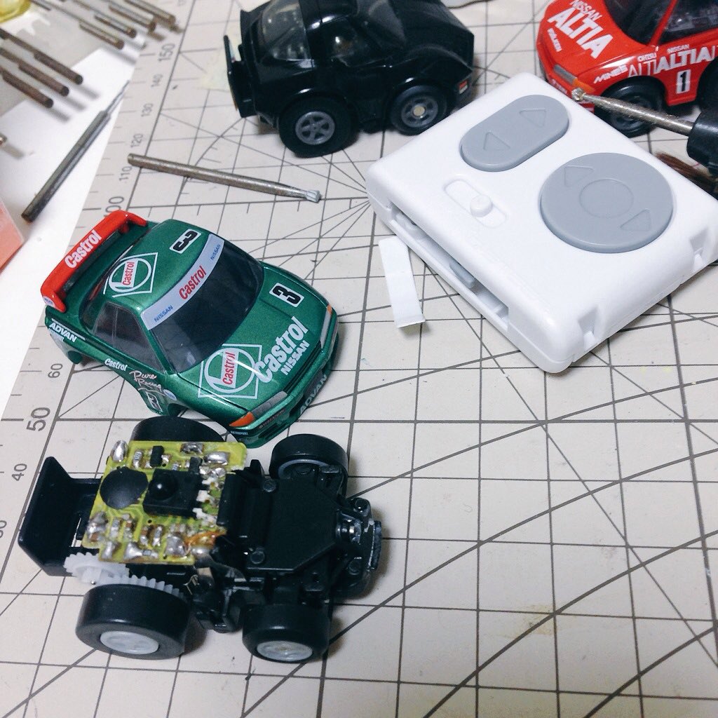 LnMUWf6's tweet photo. 女装模型部とかミニカー、ラジコン部とか無いですか。入りたい https://t.co/uI1h0vd6Oq