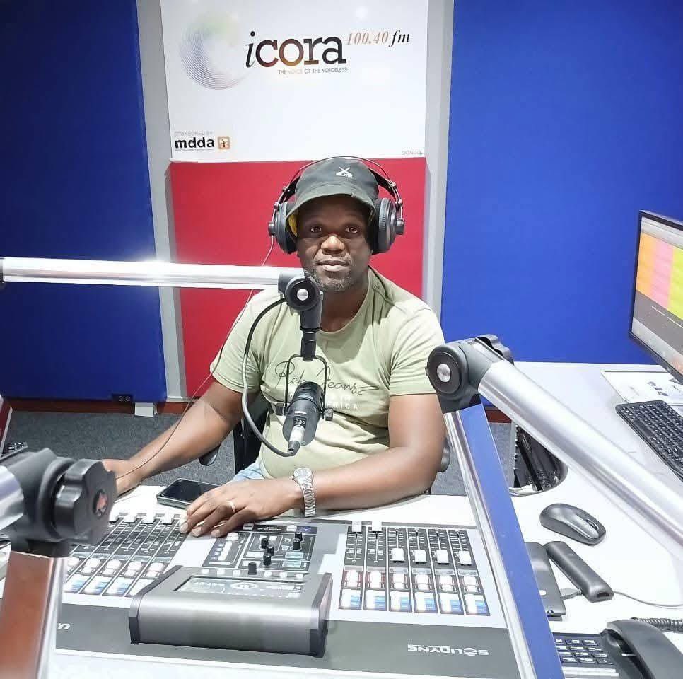 icorafm_'s tweet photo. #ICORAFMSPORTS noTito Majoka Msane kusuka ngo 18:00 kuya ku 21:00 ebsuku.

Download ICORA FM Mobile App: https://t.co/5IgUF5ZhKO

#ICORAFM #ICORAFMSPORTS https://t.co/8ZXiHEQgXD