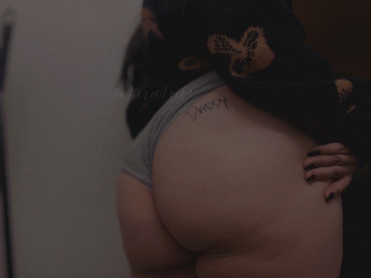 can i be your newest obsession?