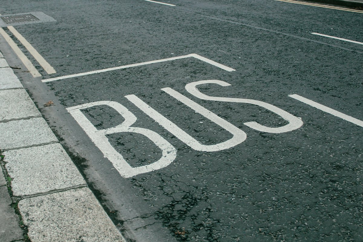 thisisgoradio's tweet image. Parking in bus lanes and at bus stops can create huge problems for people with mobility issues. 

That's part of the message @GlasgowCC  and other local authorities want to get across in their 'Don't Be A Bus Blocker' campaign. 

Its aim is to improve service reliability by…