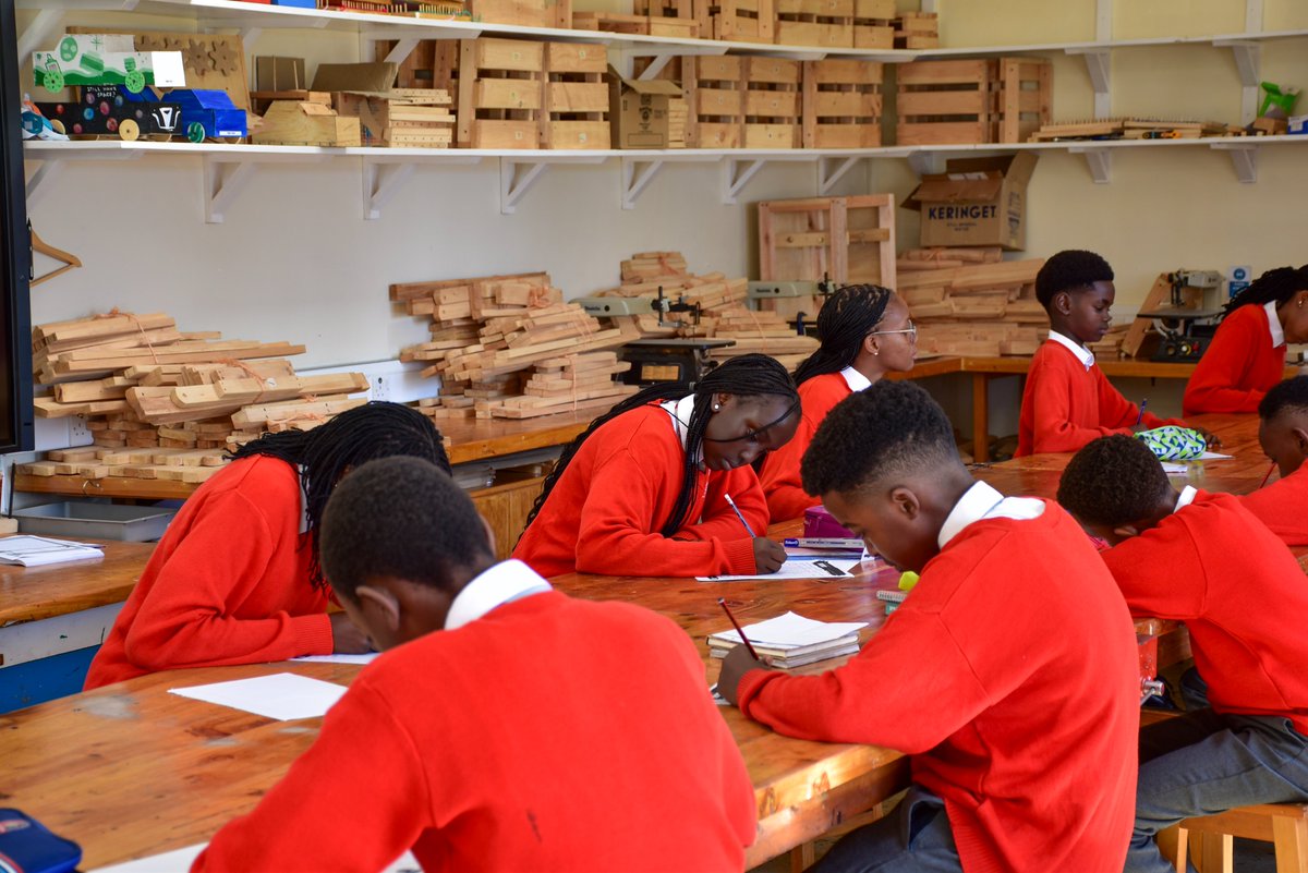 St Andrew's School, Turi tweet media