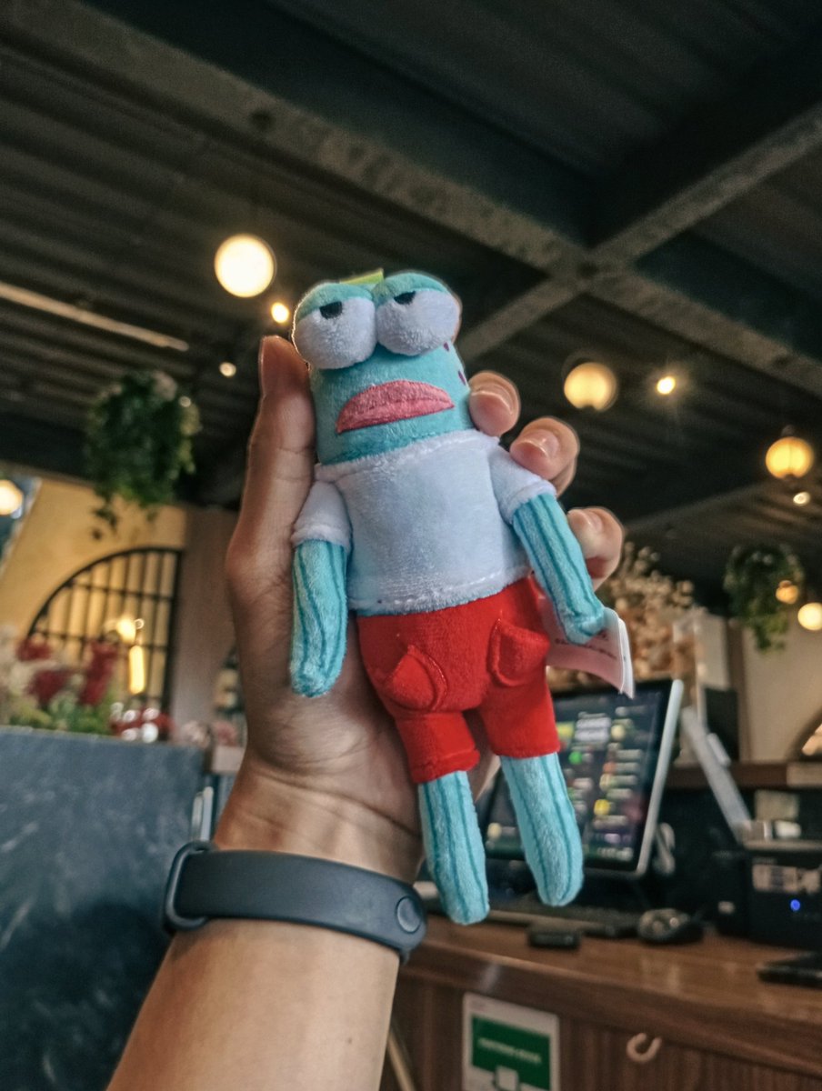 quesera_ tweet media