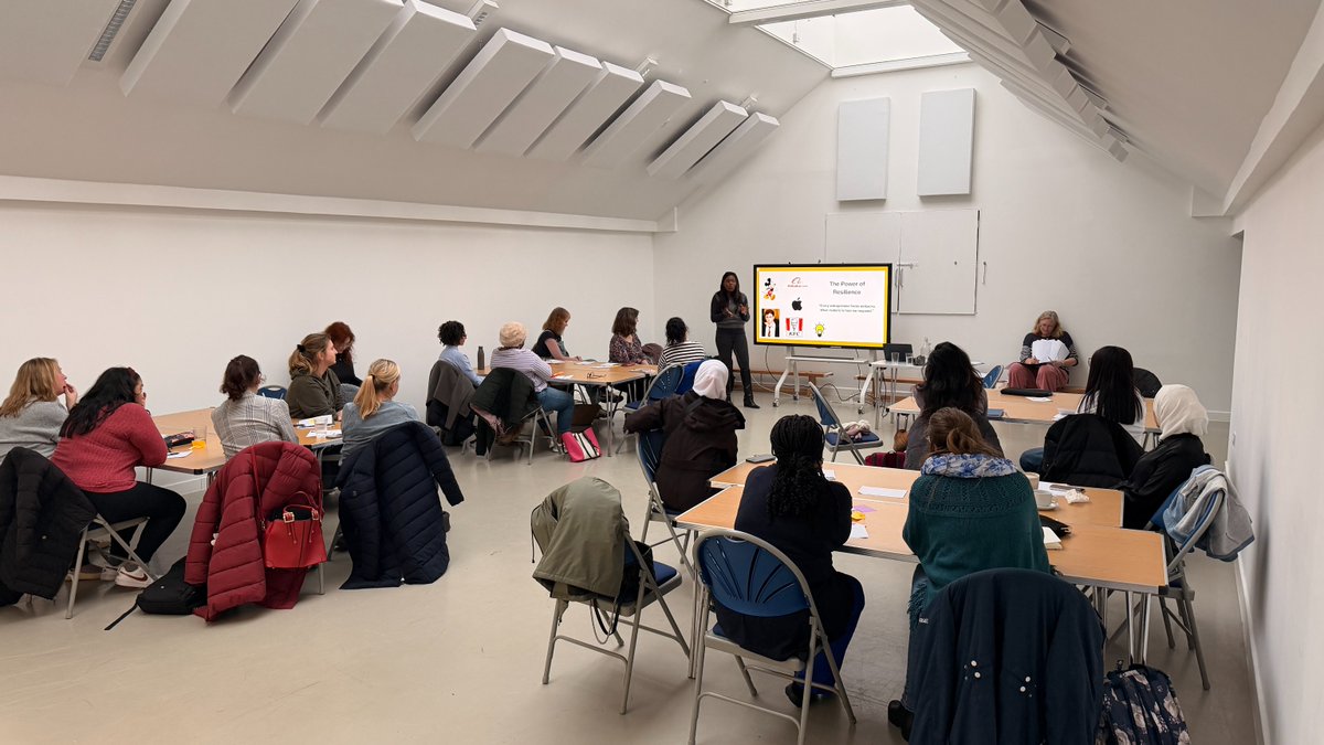 ElevatorUK's tweet photo. We’re proud to be delivering the Bold Beginnings Programme, supporting women in Muirhouse &amp; Wester Hailes to build confidence, resilience and explore entrepreneurship.

Delivered by Elevator on behalf of @Edinburgh_CC and funded by the Scottish Government. https://t.co/iOJTrauIwO