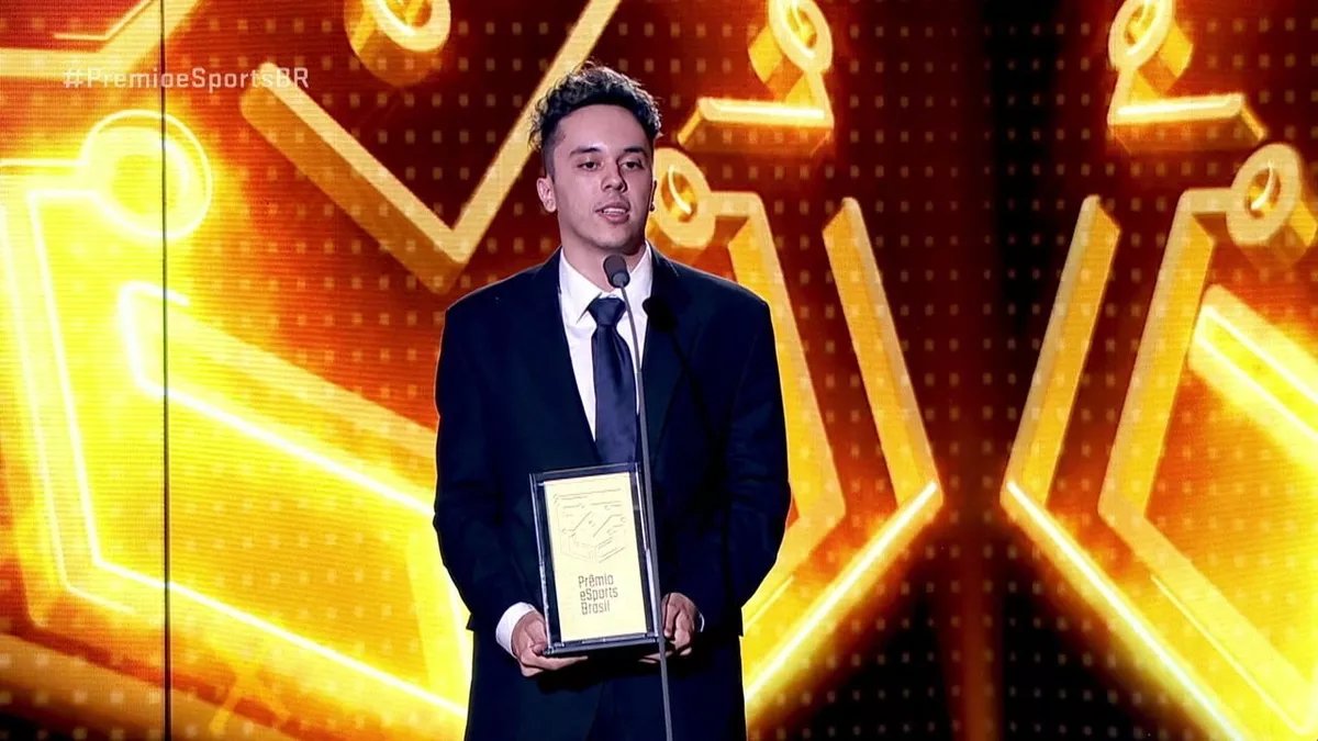 ATUALIZADO tweet media