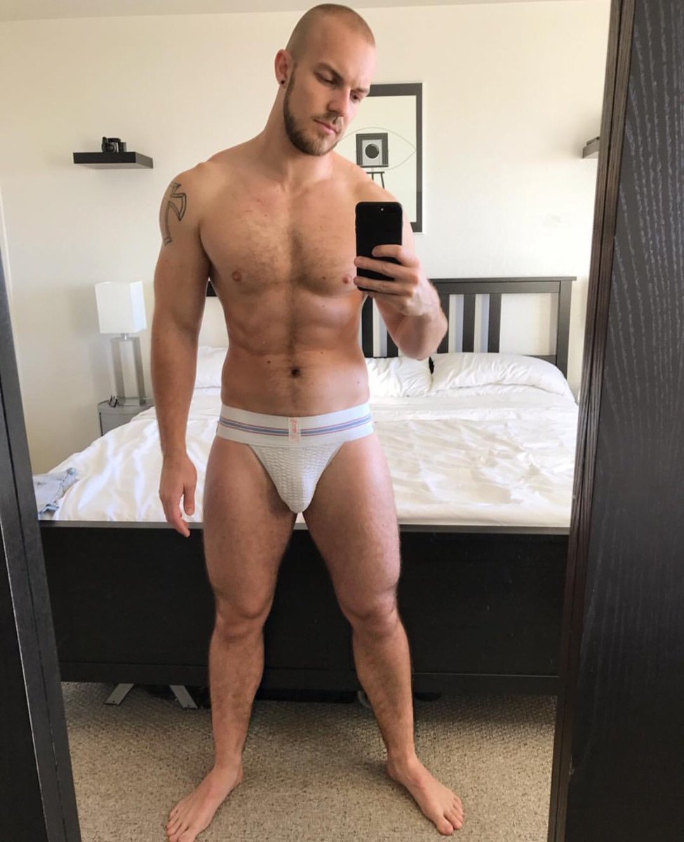 PolyShort's tweet image. 