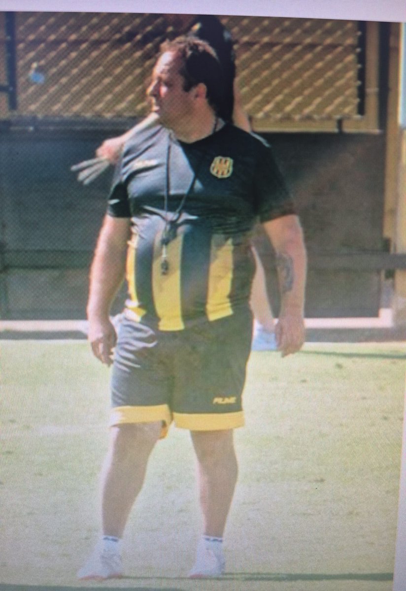 Que haga la pretemporada con los jugadores, está a un asado de explotar Mongo