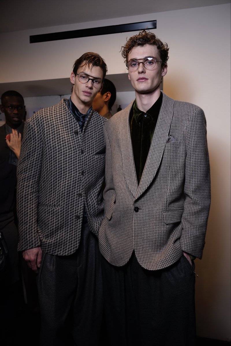 Milano Fashion Week tweet media