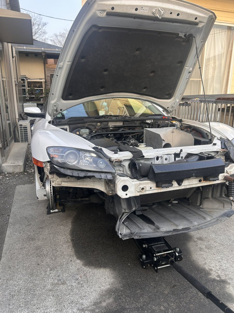 Nosuke8401ss's tweet photo. 結構連絡きているので、こちらでも報告と今後について

この度16万6千と少しでエンジンブローしました。
インスタではエンジンを載せ替えるかと乗るか降りるか決まっていないと報告しましたが、改めてこの車には色んなものを貰ってきたのと色んな思い出が多くあります。
↓ https://t.co/aEdDGcZC5a