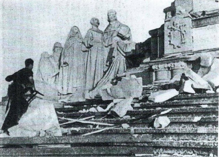 NapoleonBonabot's tweet image. The Spanish Civil War. During which more than 20% of all male clergy members in the Republican zone of control were executed, multitudes of churches were looted by communists, and bodies of nuns were exhumed to be desecrated