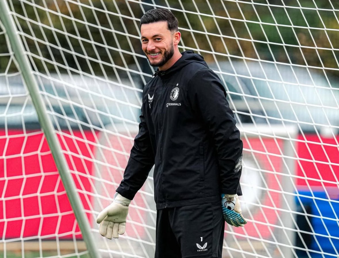 FabrizioRomano's tweet image. 🚨🔴🔵 Genoa sign Justin Bijlow from Feyenoord on deal until June 2026 plus option to extend until June 2029.

Feyenoord to receive €200k if Genoa stay in Serie A next season plus 10% sell-on clause.

Medical on Tuesday.