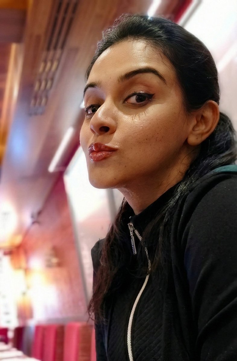 tanvitdir's tweet image. I was mad over her at the age of nine &amp;amp; used to call her Henna when #Housefull2 craze was at peak.❤️💖🥰

Missing her on screen.❤️🥹
Nostalgia hit me hard.
#Asin