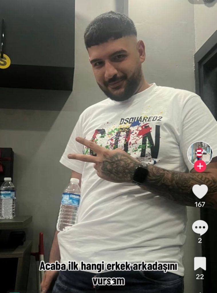 <a href="/ILBERORTAYLIGSU/">İlber Ortaylı</a> <a href="/aysenurafyon/">Ayşenur Afyon</a> x.com/asli3616/statu… ne yazık ki tanımadığım şahıslar tarafından tacize uğrayıp akabinde darp edildim.