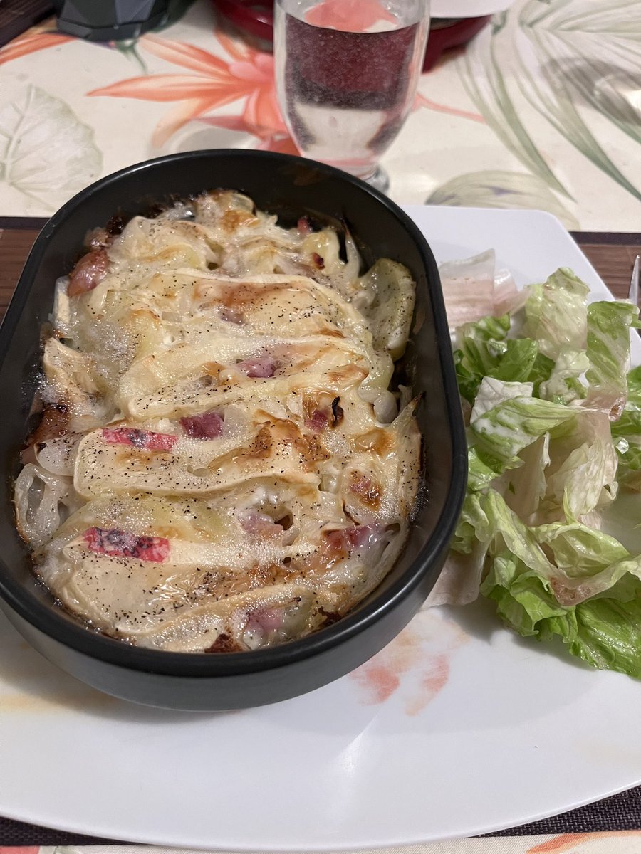 Acenope The Wolf🍸 tweet media