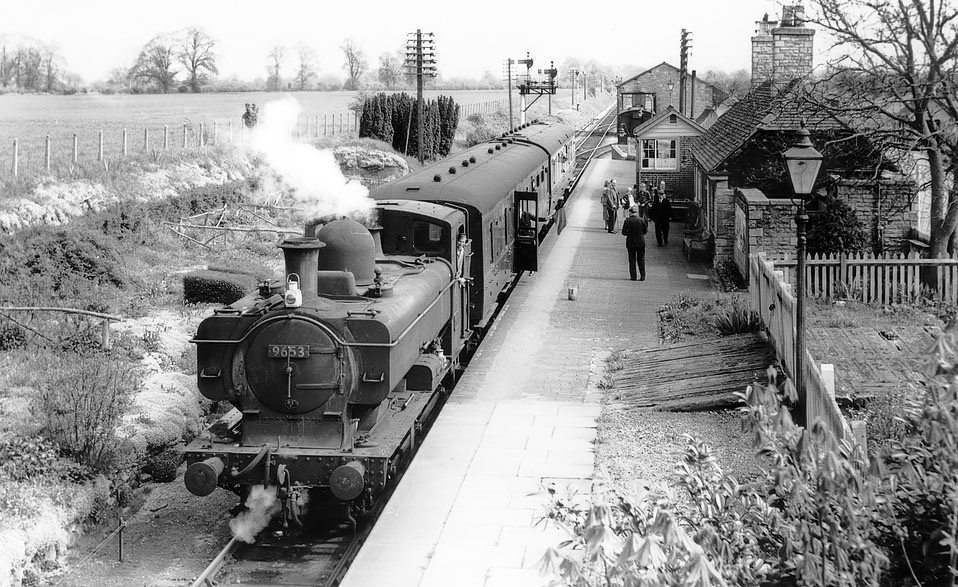 A Love of Old Trains and Stations tweet media