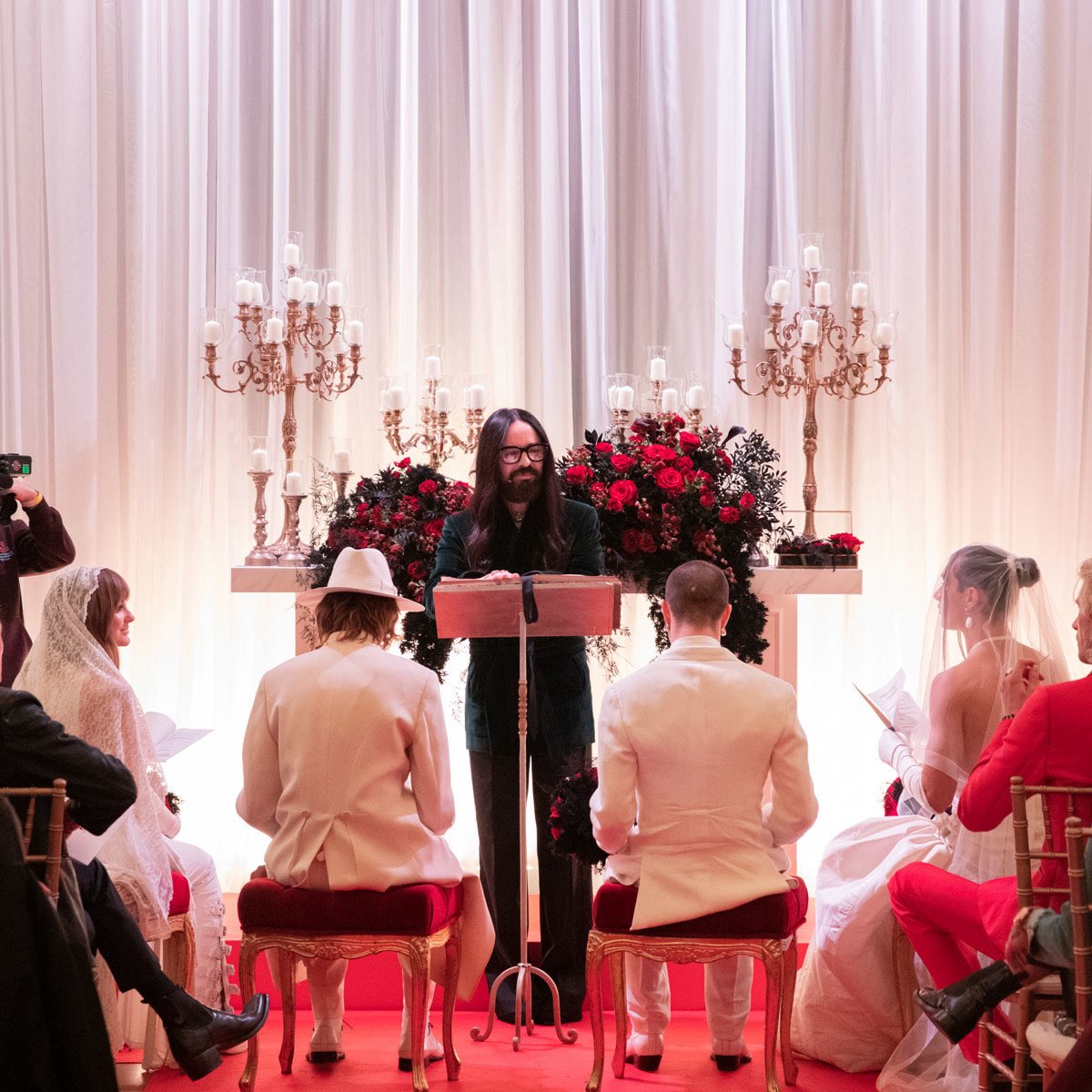ManeskinFanClub's tweet photo. Married in a RUSH! 💘 https://t.co/ID1t6FRqBC