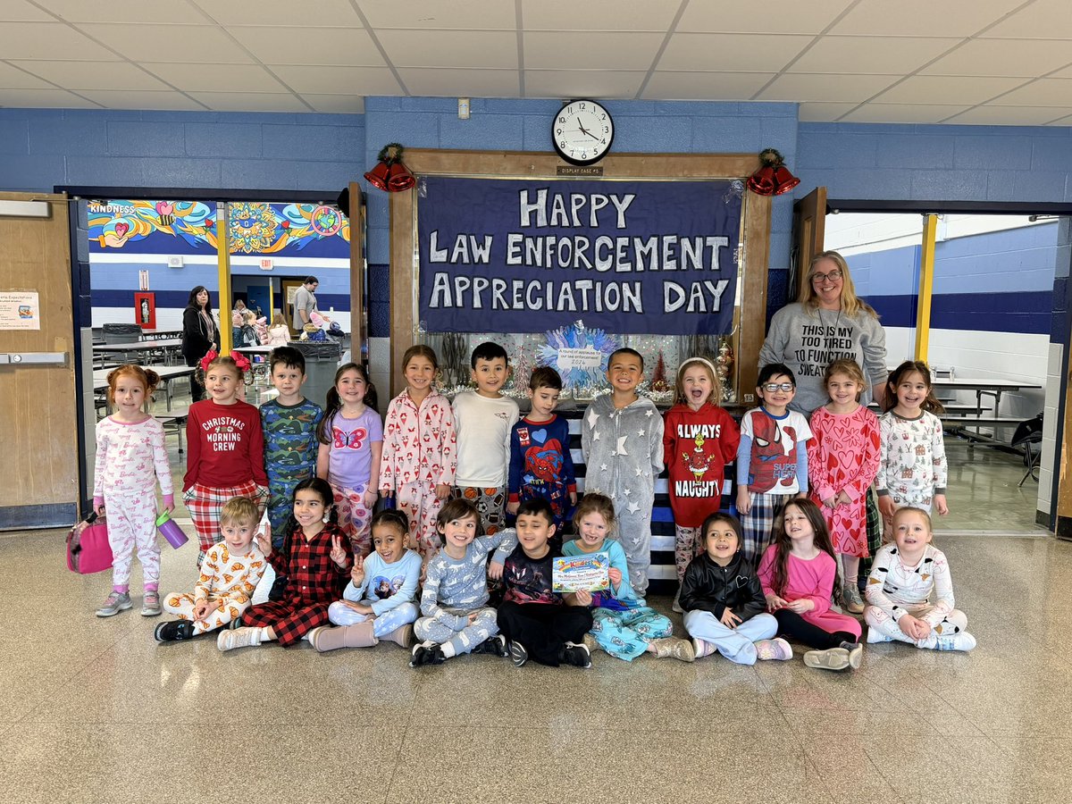 Gayhead PTA tweet media