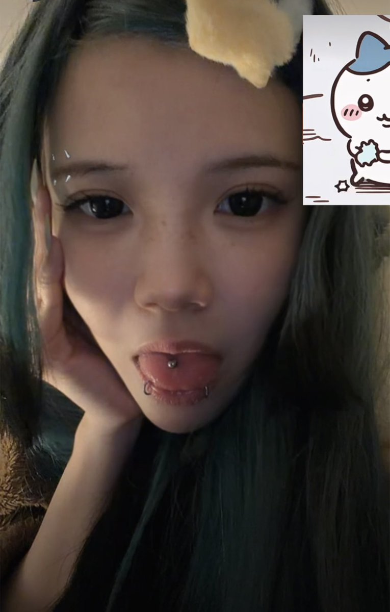 fflannd's tweet image. 打了舌钉我就这样
#男娘 #femboy #sissy