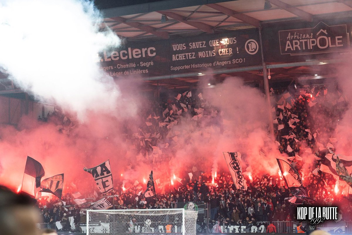 KDLB92's tweet photo. J18 : ANGERS - MARSEILLE https://t.co/7V5pukWaFD