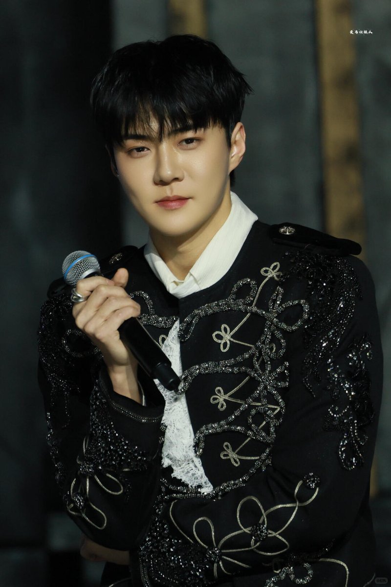 OhSehunGlobal's tweet image. 260119 | New photos of Sehun at EXO The 8th Album Fanshowcase 'REVERXE'

Our prince😍
xhslink.com/o/5vnKrY6aTxX

#EXO_CROWNOutNow #SEHUN_CROWN #SEHUN #세훈