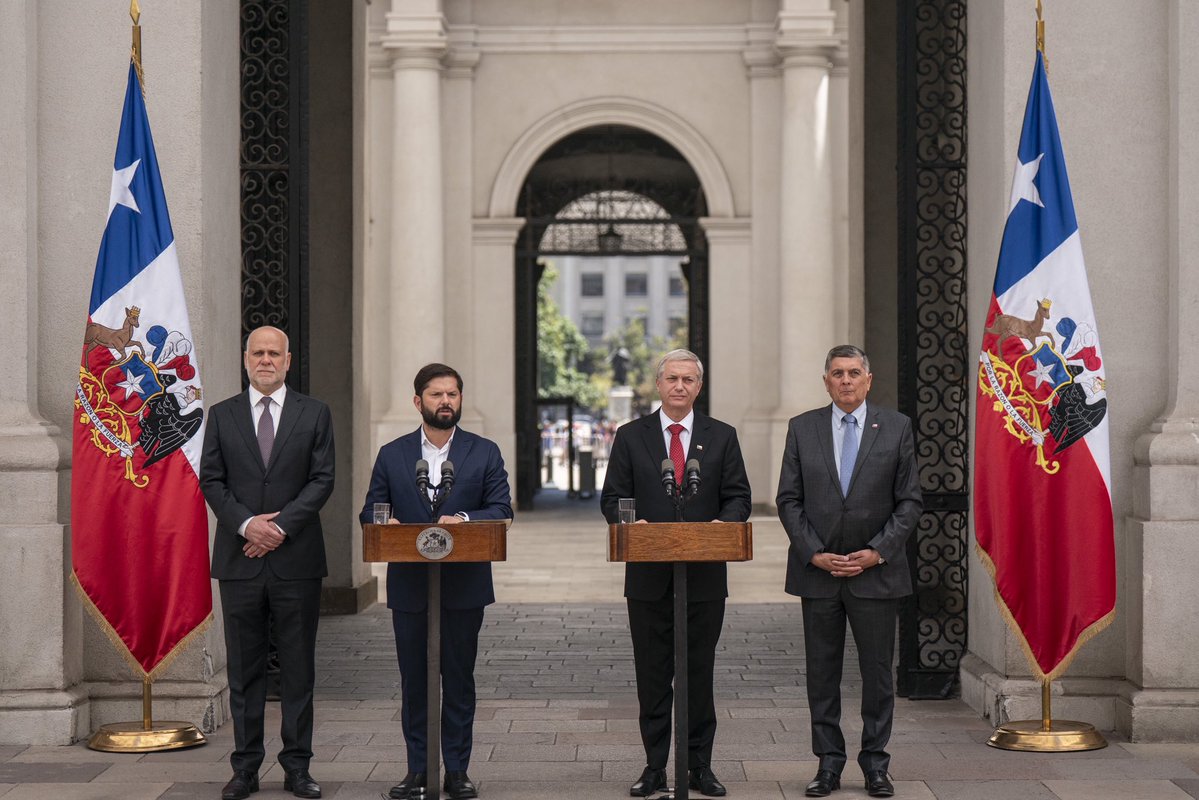 Navarrete2Lukas's tweet image. La mejor cara del país. Esto siempre nos ha diferenciado. Chile, uno solo.