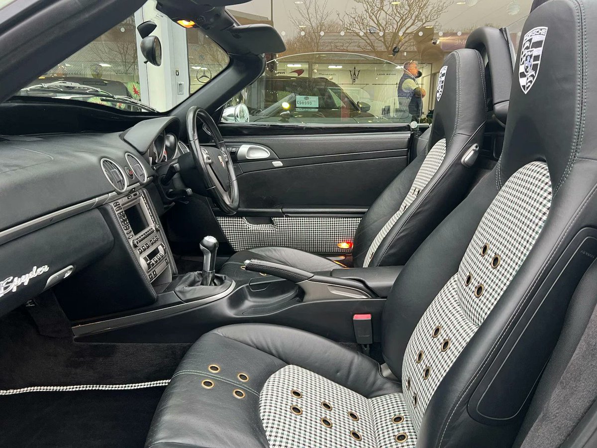 UNICARNS tweet media