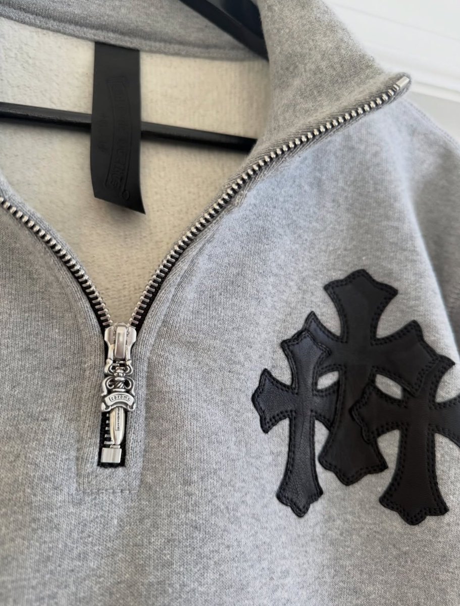 Shtreetwear's tweet photo. Chrome Hearts Quarter Zip https://t.co/F8lLQV6VCn
