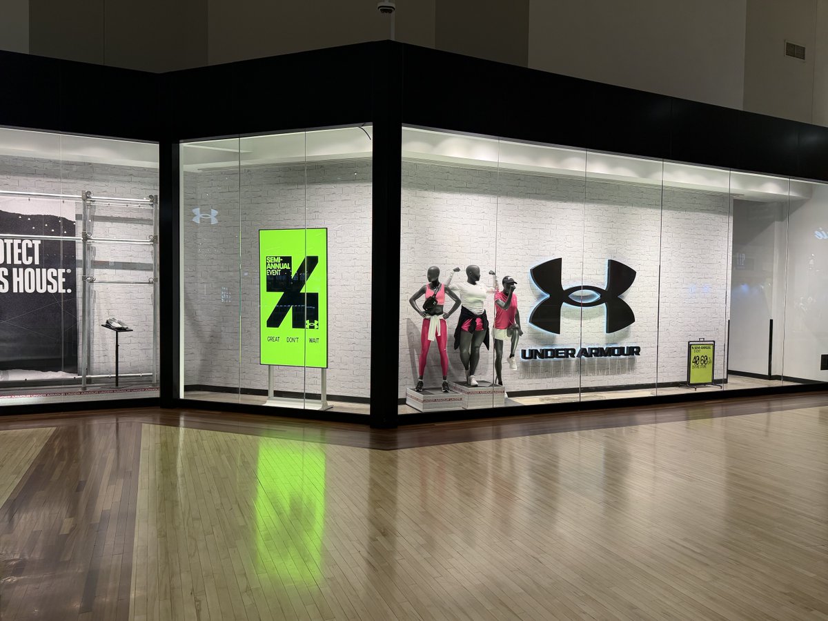 atsproled's tweet photo. 🔥 Stop letting great content go unseen.  

At the Under Armour Store | Arundel Mills, MD, our 86” Architect Series 4K commercial LCD cuts through bright environments with 1500 nits of brightness. 

#ATSPro #ArchitectLCD #AVTweeps https://t.co/1fpoKKkhe1