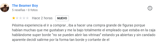 La realidad: 
1-. Sin permiso han intentado abrir las vitrinas, no tienen porqué tener candado para intentar abrir algo que está detrás de una puerta
2-. Han golpeado las cajas que habían en el suelo
3-. El compañero, del cual me fio 100% les ha dicho que antes de abrir o tocar