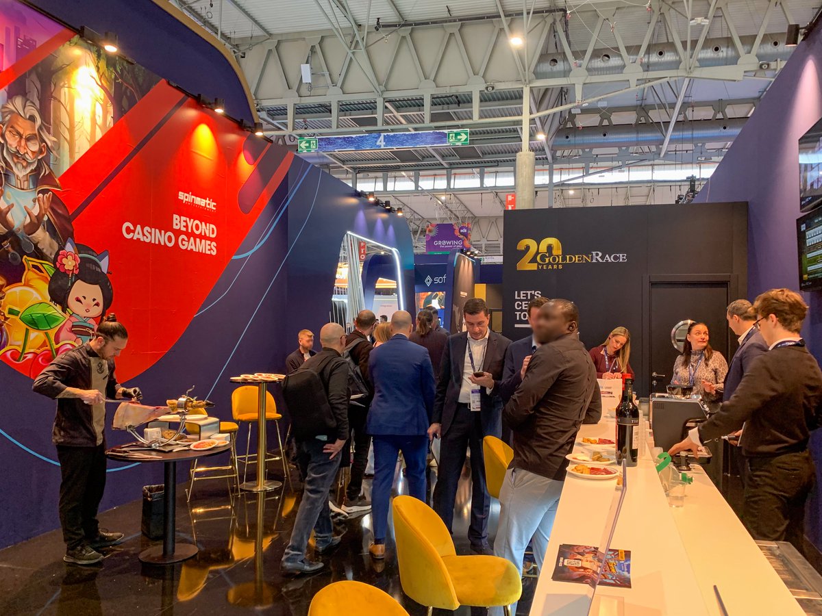 XpressTech_'s tweet photo. ICE Barcelona 2026 just kicked off and the energy is on another level. 🤖👊

We’re waiting for you at 📍 Stand 4D25, until Wednesday.

📌 Fira Gran Via - Barcelona

@icegamingglobal 
🔞 Gamble responsibly https://t.co/sjZziSEq8x