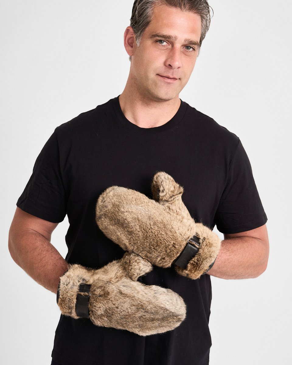 furhatworld's tweet image. When winter gets serious, your gear should too. Genuine rabbit fur, plush fleece interior, and an adjustable strap for all-day comfort.

#WinterEssentials