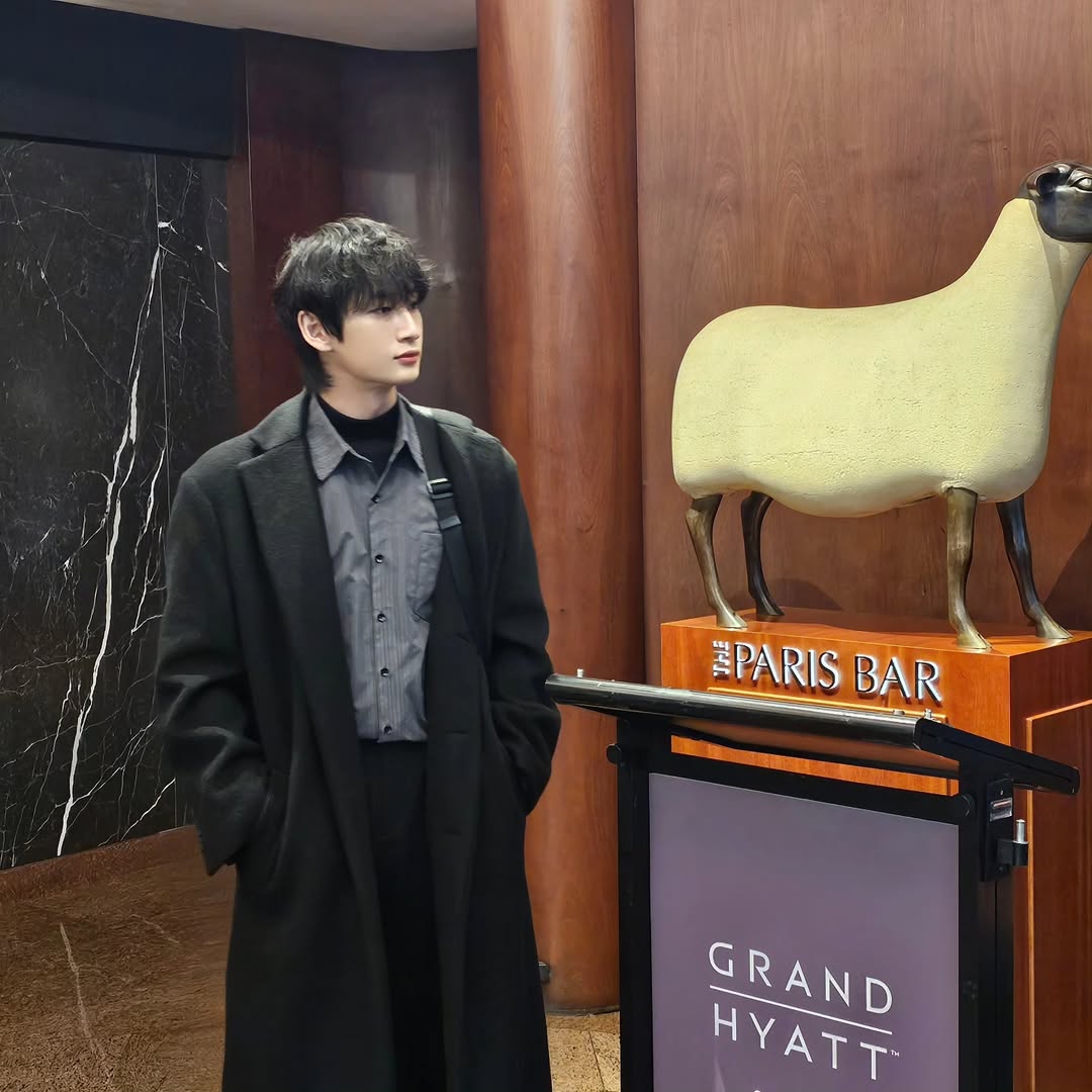 kimtaedongbr's tweet photo. [📸]Atualização de Taedong no instagram @//tae____dong (1/3)

"🍓 " 

#OMEGA_X #오메가엑스   #TAEDONG   #태동 #iykyk  @OmegaX_members   @OmegaX_official https://t.co/WbcOWtq5gm