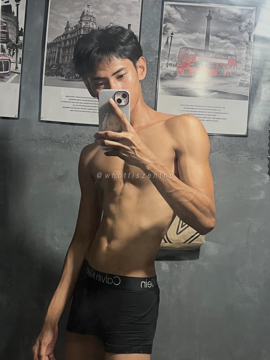 whotfiszentho tweet media