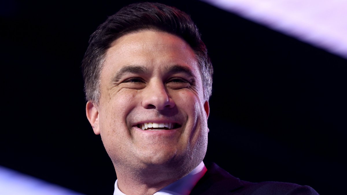 EricLDaugh's tweet image. 🚨 BOOM! Elon Musk donates $10M to pro-Trump, anti-McConnell establishment Senate candidate Nate Morris in Kentucky

Nate Morris was even one of Charlie Kirk's FINAL endorsements before we lost him.

Thank you, Elon, for stepping in to save 2026! TEAM AMERICA!