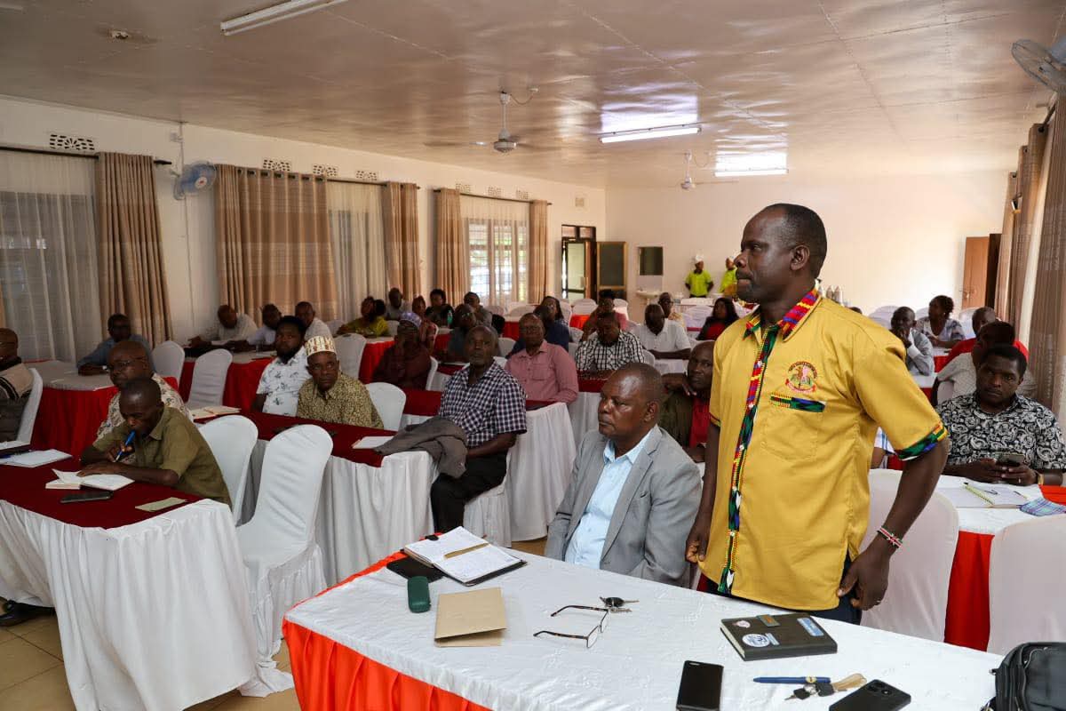bwiretaveta's tweet photo. This morning, I convened a consultative meeting bringing together the Sub-County Director of Education, the Sub-County Quality Assurance Officer, the TSC Director, Principals, BOM Chairpersons, and PTA Chairpersons to review the 2026 KCSE performance.

The meeting also deliberated on strategies to support parents in meeting school fee obligations and on measures to enhance student motivation and overall performance.