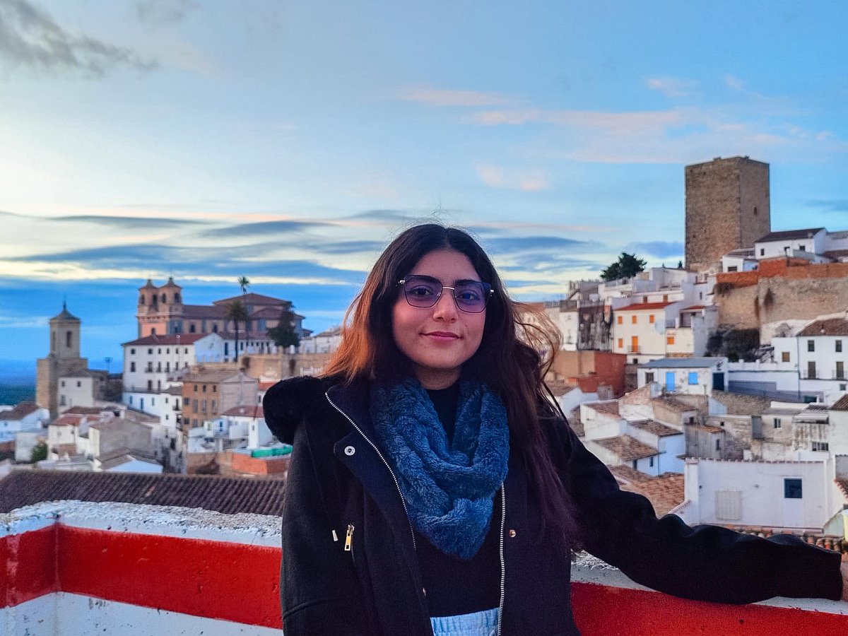 IteschamOficial's tweet photo. Nuestra alumna Victoria Fragoso, estudiante de la Licenciatura en Turismo del #ITESCHAM, ya se encuentra en Jaén, España, realizando sus residencias profesionales en #AstroÁndalus. Un logro que demuestra que la preparación y los sueños pueden llevarte lejos. 
#OrgulloITESCHAM https://t.co/22Grz4jmRV