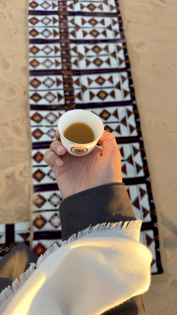 _4tami's tweet image. " مُؤلِم وصف جابر النشيرا " . 
 
ياوجدي إن عوّد" المألوف "مثل الغريب 
ذي والله الحاجه . .  اللي تستفز الشعور  !