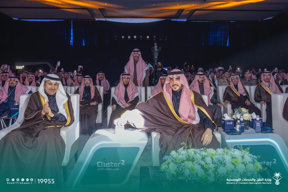 SaudiTransport's tweet photo. دشّن صاحب السمو الملكي الأمير فيصل بن نواف بن عبدالعزيز، أمير منطقة الجوف، بحضور معالي وزير النقل والخدمات اللوجستية @SalehAlJasser مطار الجوف الدولي الجديد، في خطوة ترسّخ من مكانة مطار الجوف الدولي كبوابة جوية إضافية ضمن شبكة مطارات المملكة، تخدم المنطقة وتعزّز الربط الجوي بينها وبين باقي مناطق المملكة والعالم، وتدعم حركة التنمية، مما يسهم في تحقيق أهداف الاستراتيجية الوطنية للنقل والخدمات اللوجستية.

#مسارات_تربطنا_بالمستقبل
#وزارة_النقل_والخدمات_اللوجستية