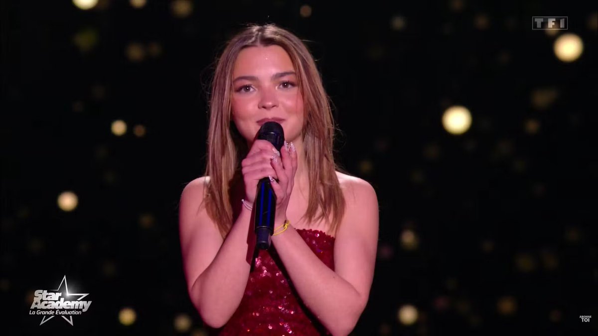 Anouk va faire son retour sur le prime samedi pour partager un duo avec Sarah. Tandis que Melissa partagera la scène aux côtés de Léa. #StarAcademy #StarAcademyLeLive