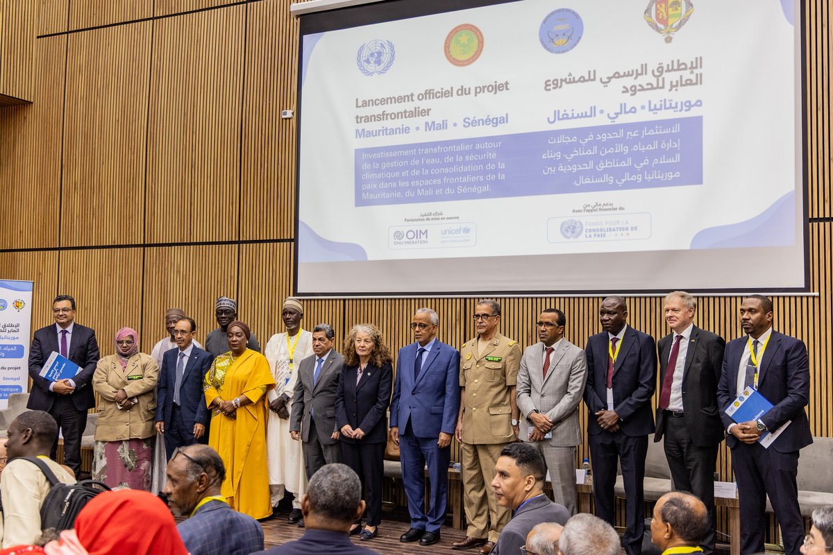 Les gouvernements de la #Mauritanie 🇲🇷 du #Mali 🇲🇱 et du #Sénégal 🇸🇳 lancent une initiative transfrontalière pour faire de l’eau💧un levier de coopération, de résilience climatique et de paix. Un projet financé par le Fonds pour la Consolidation de la Paix  avec <a href="/UNICEF/">UNICEF</a> &amp; <a href="/OIM/">OIM</a> 🇺🇳