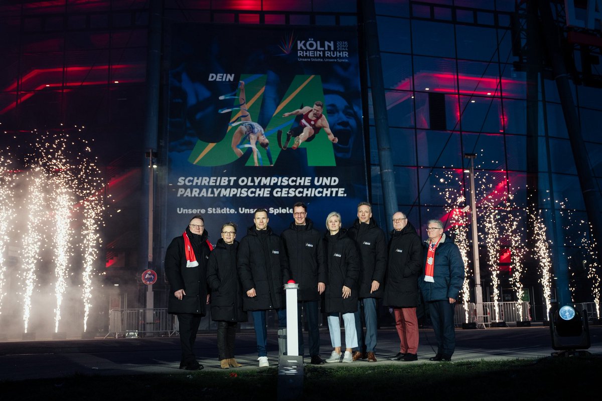 Staatskanzlei NRW tweet media