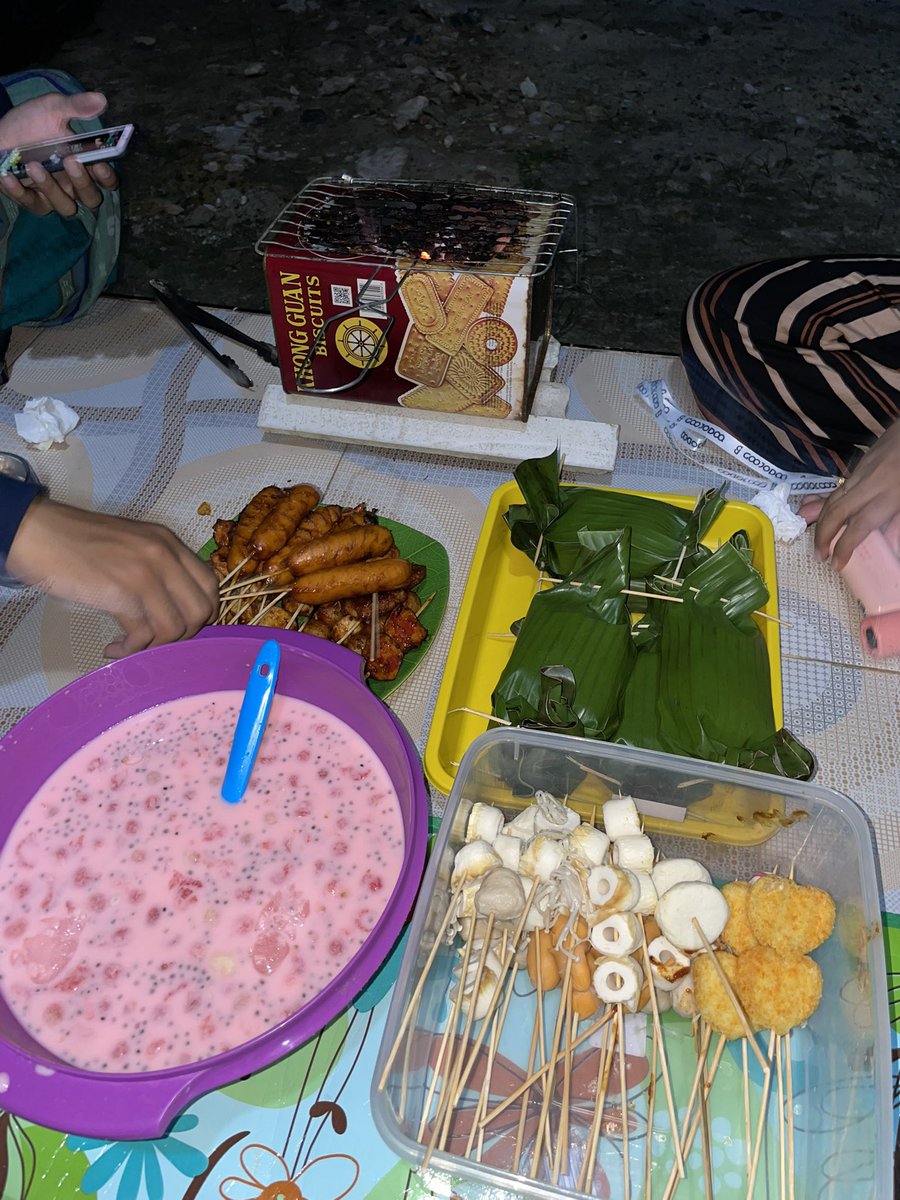 cicakguling00's tweet photo. @FOOD_FESS abis bakar2 https://t.co/UHwSjB3CKo