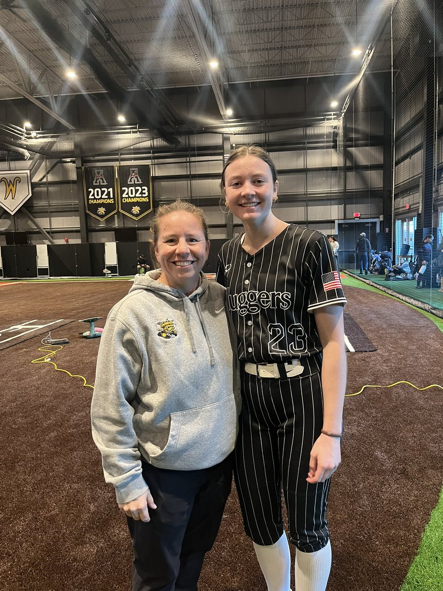 Emilyn Ford tweet media