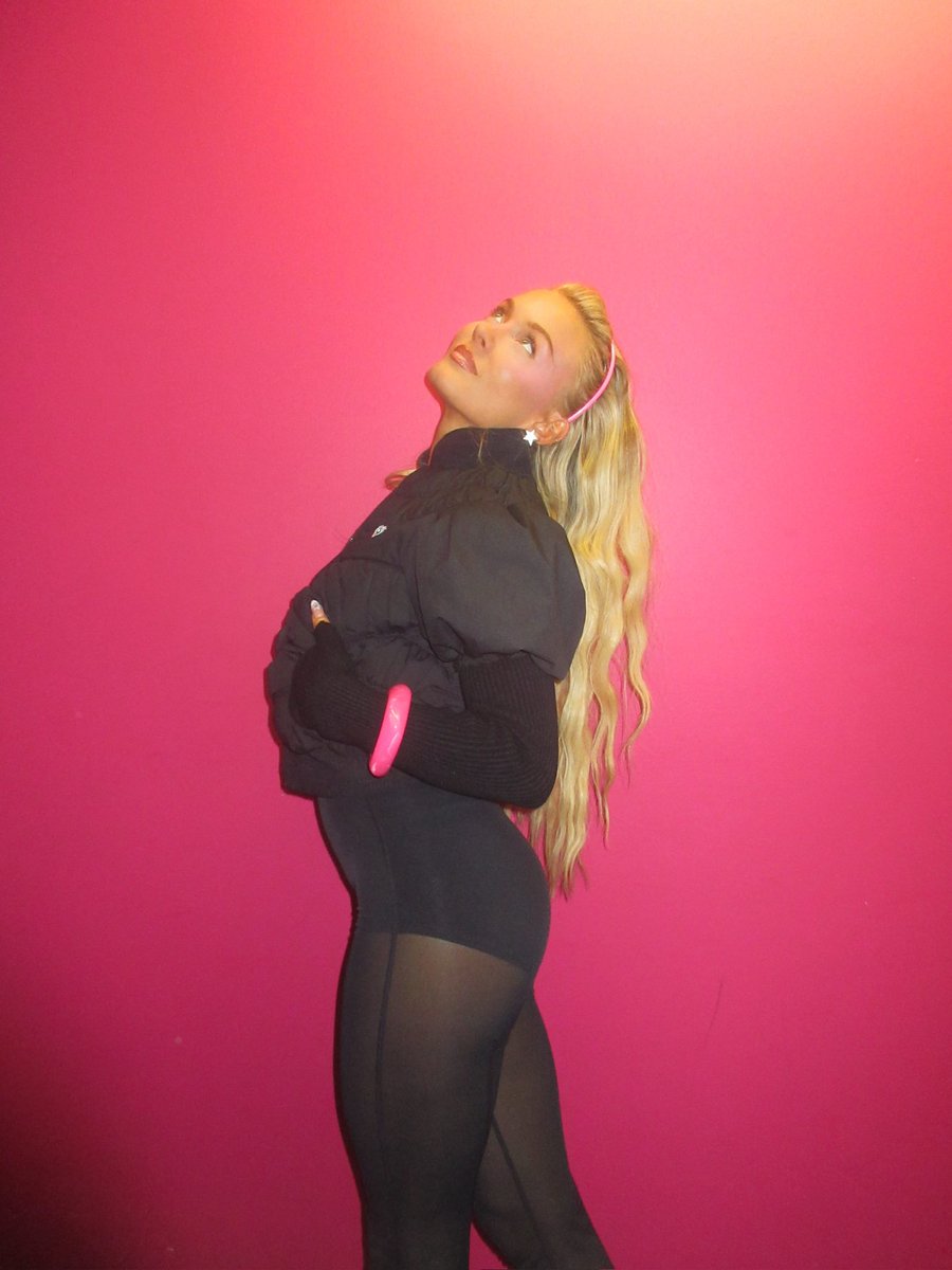 zaralarsson's tweet image. ♐️♐️