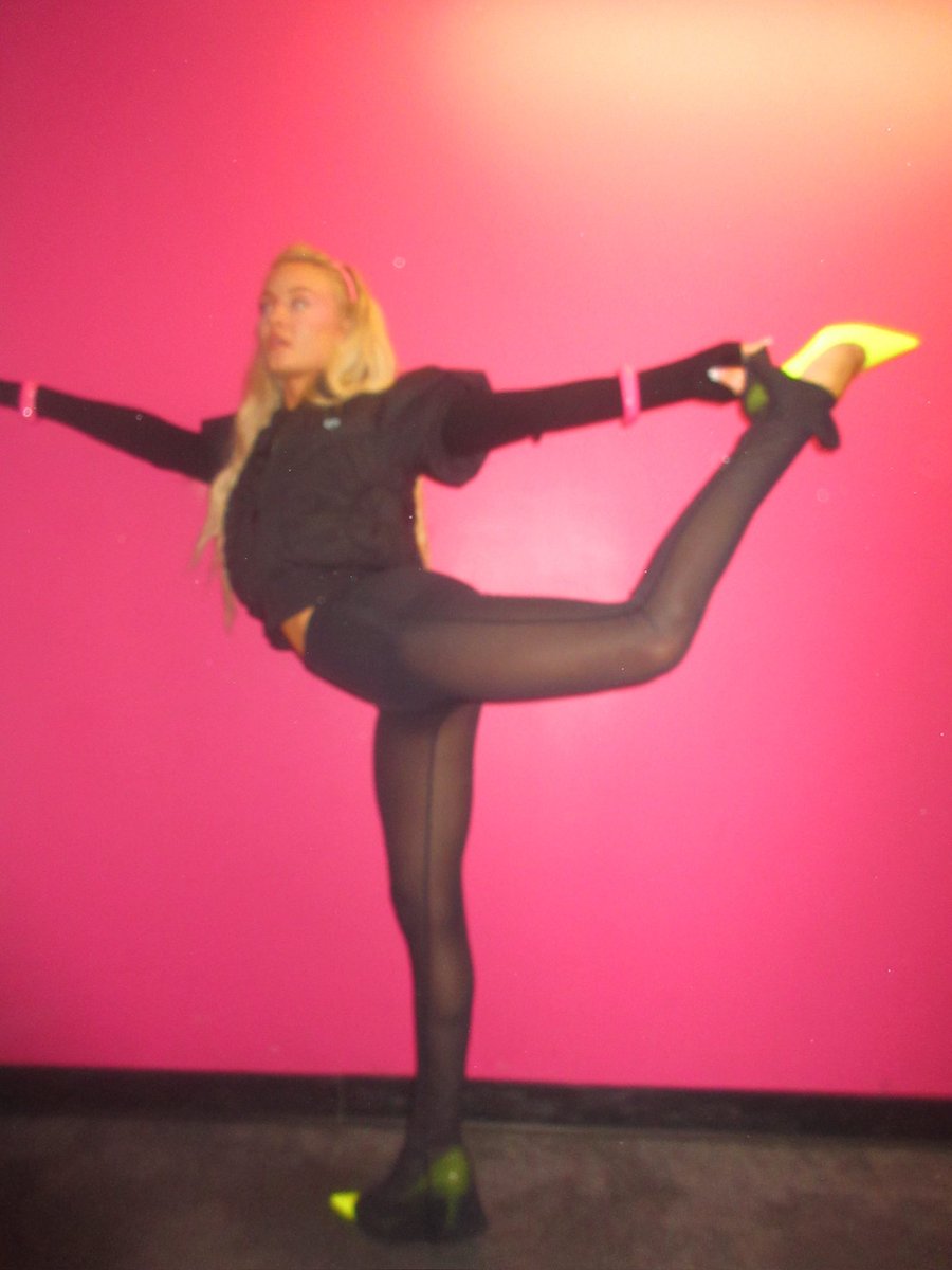 zaralarsson's tweet image. ♐️♐️