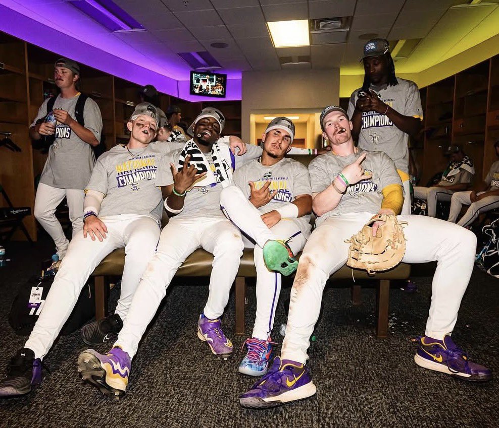 𝙇𝙖𝘾𝙤𝙗𝙧𝙖🐯 tweet media