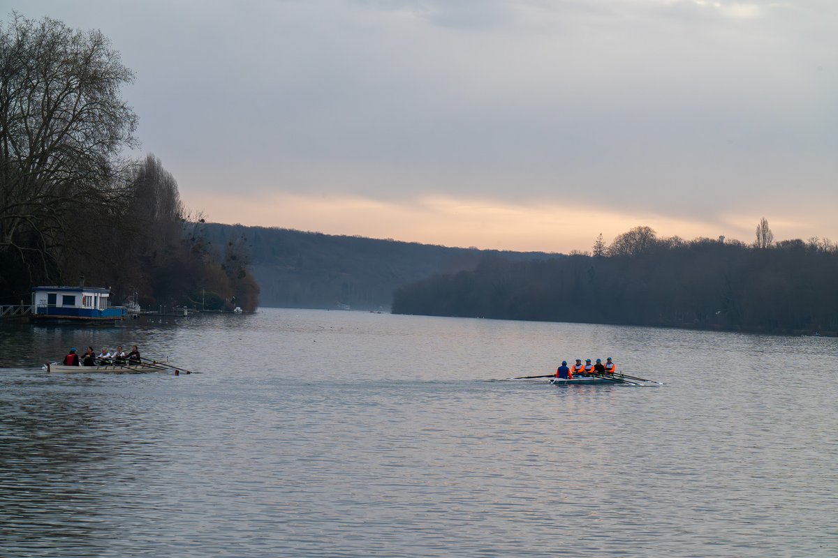 CDEssonne's tweet image. ❄️🚣‍♂️ Quand l’hiver rencontre la passion de l’aviron…
Les « Culs gelés Grand Paris Sud », c’est 25 km d’effort et de dépassement sur la Seine.

Bravo à tous les rameurs et aux organisateurs pour cette superbe 29ème édition 👏🔥