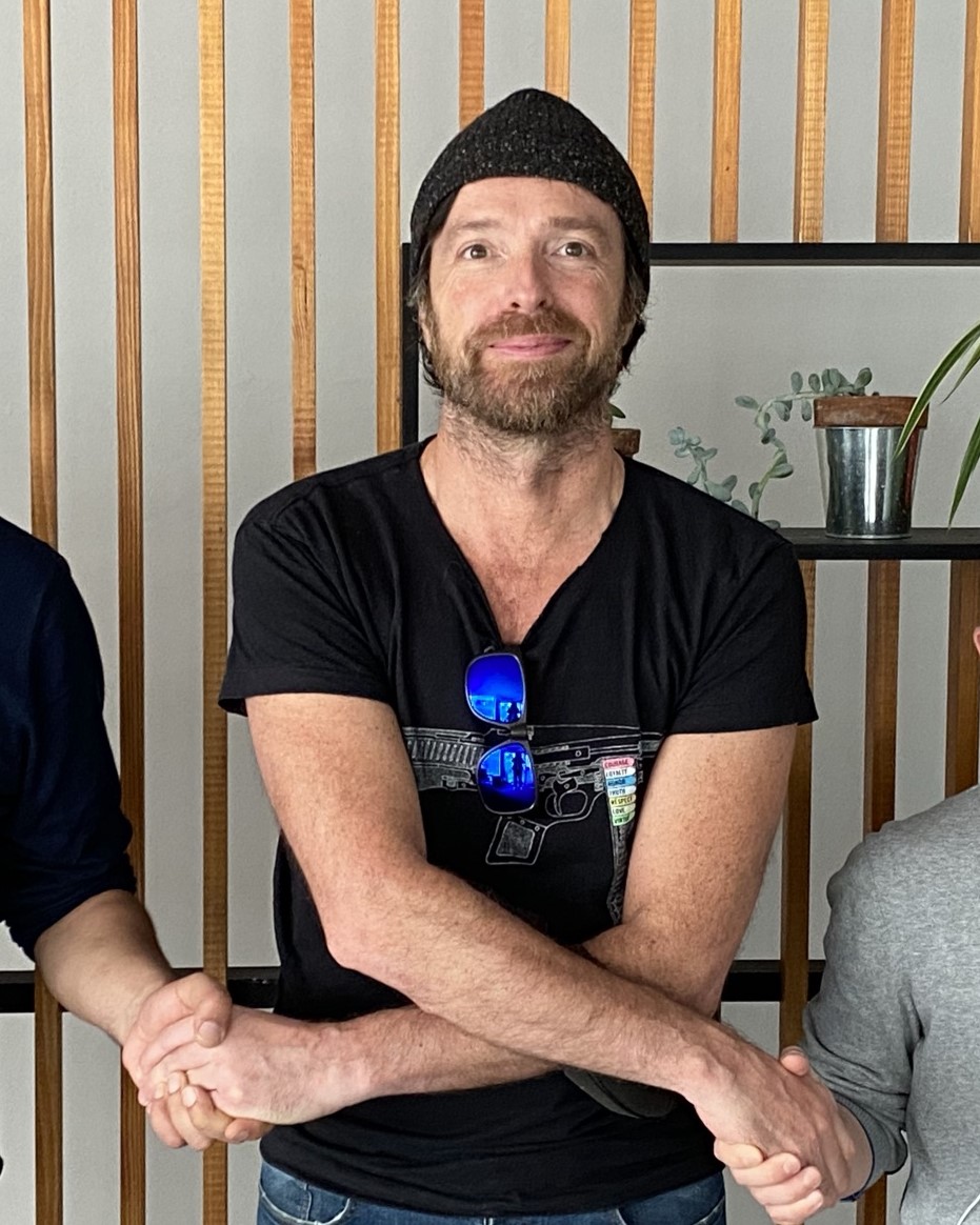 Baleine sous Gravillon - Marc Mortelmans🙈🙉🙊 tweet media