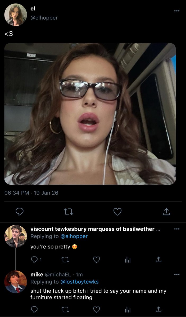 eIsbangs's tweet image. i know they're from different centuries and it doesnt make sense but idc i wanted to do it